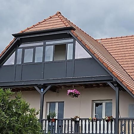 Les Cigognes De Andolsheim Apartman Kültér fotó