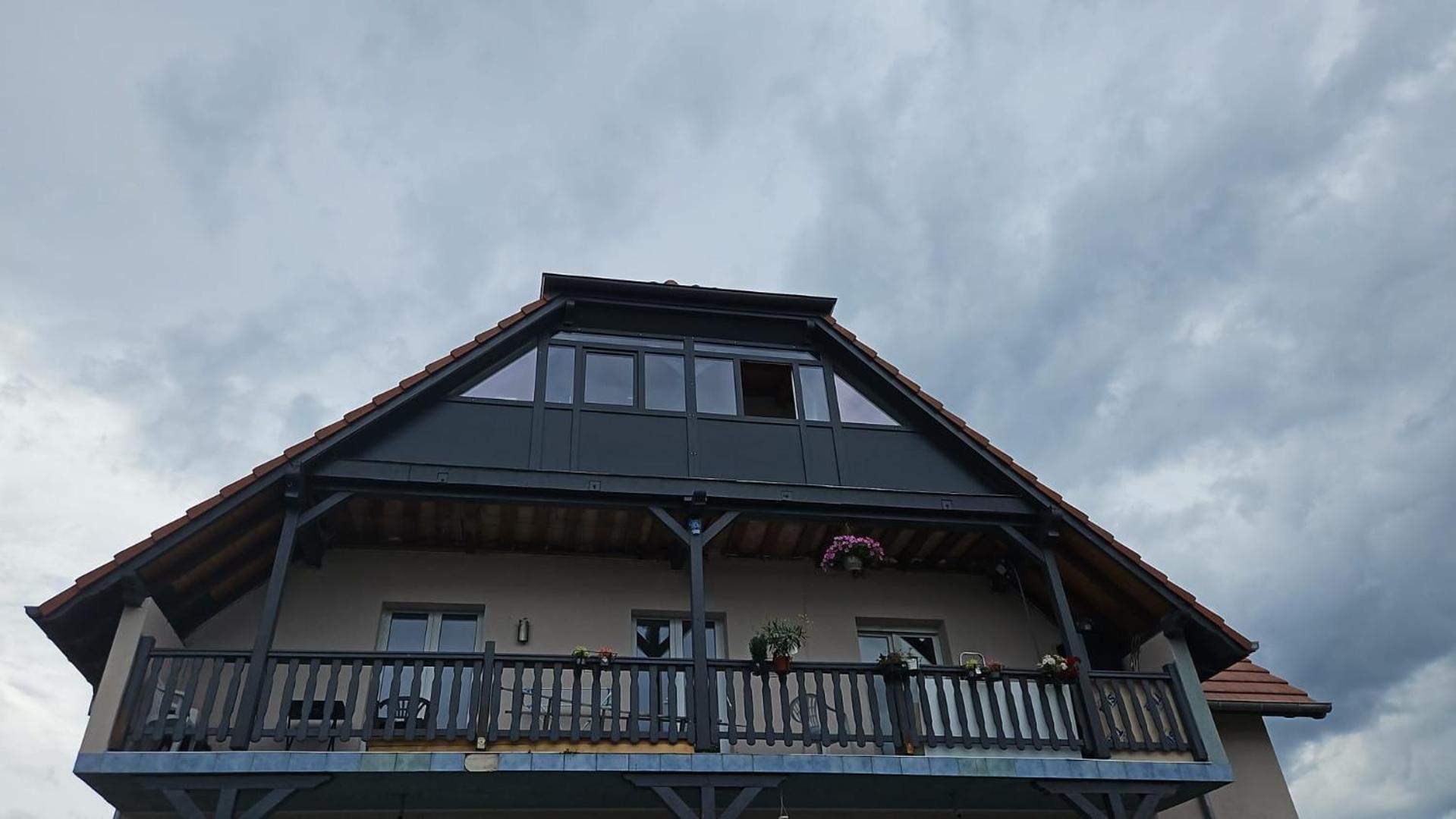Les Cigognes De Andolsheim Apartman Kültér fotó